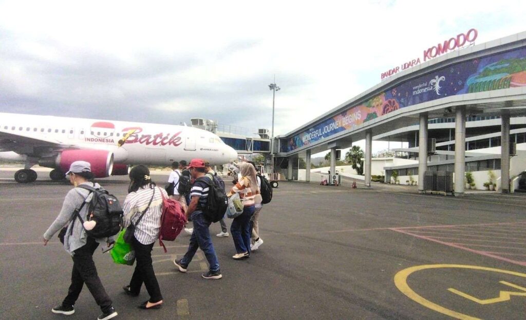 Bandara Tutup Akibat Erupsi Lewotobi